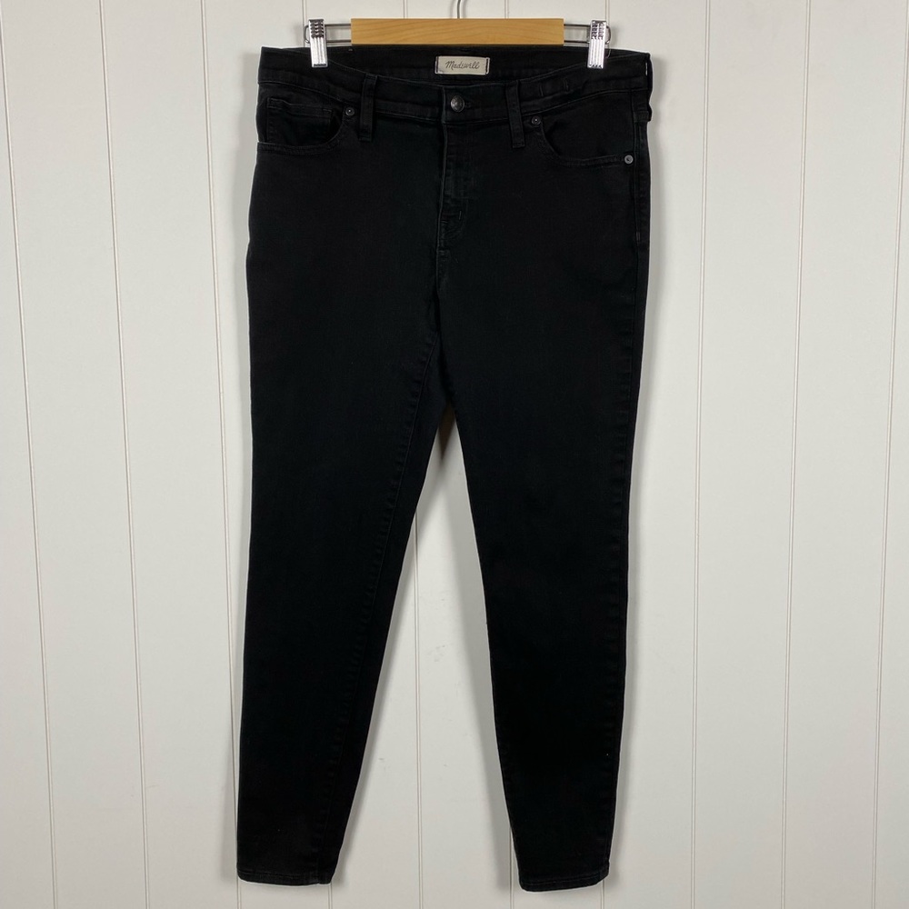 Madewell 8” Skinny Jeans in Black
